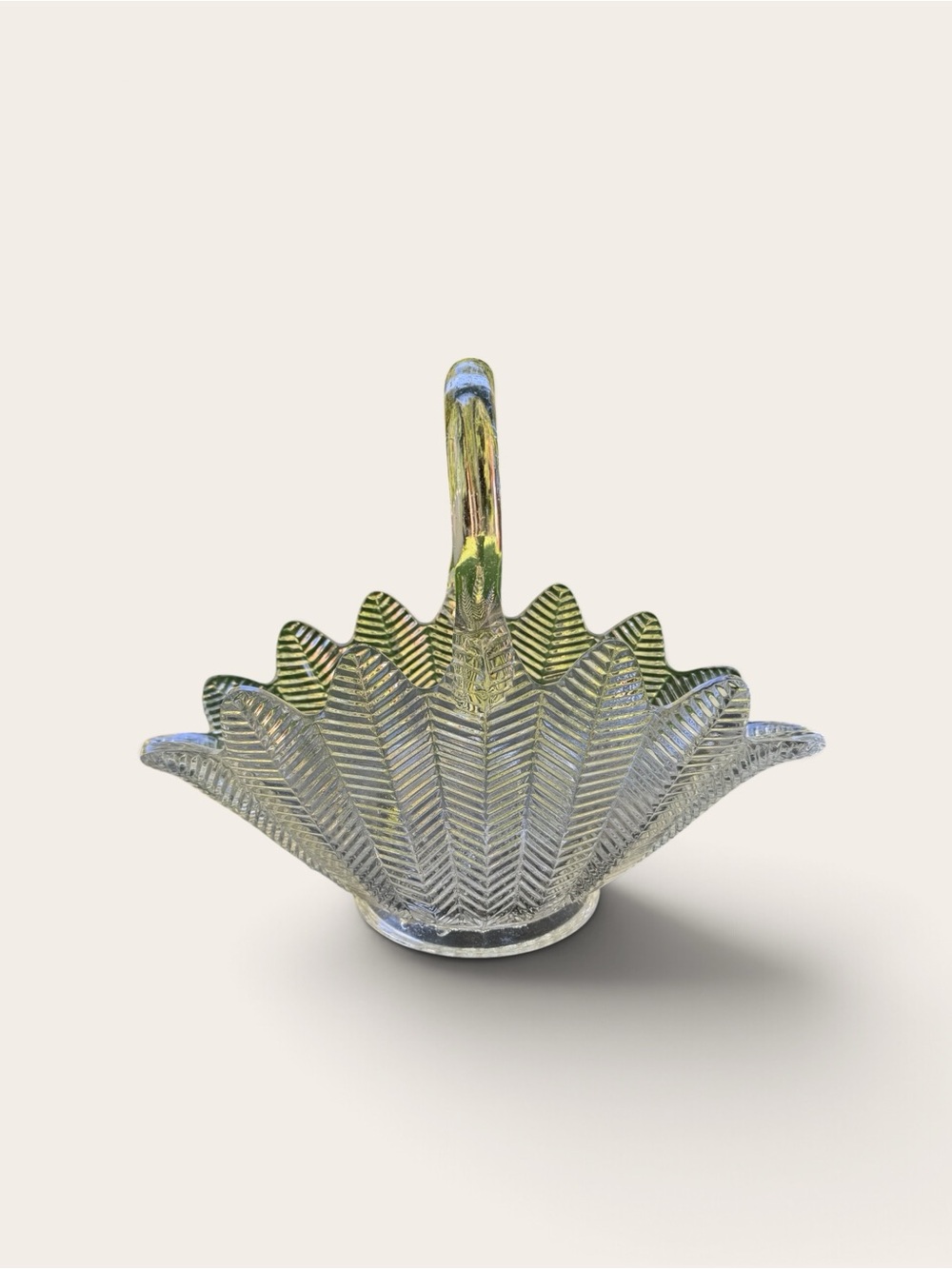 Vintage L. E. Smith Pressed Glass Feather Leaf Basket Clear